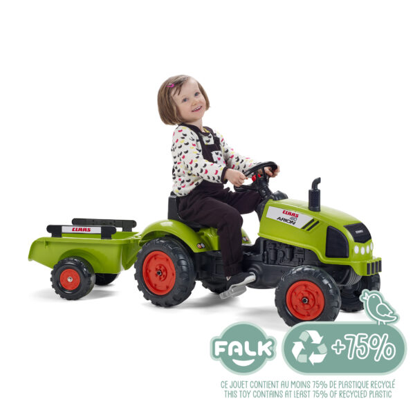 Enfant sur tracteur Claas