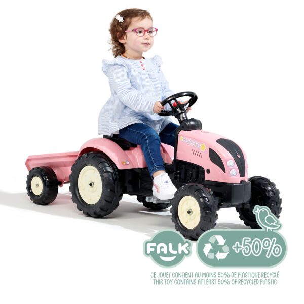 Fille sur Tracteur Country Star
