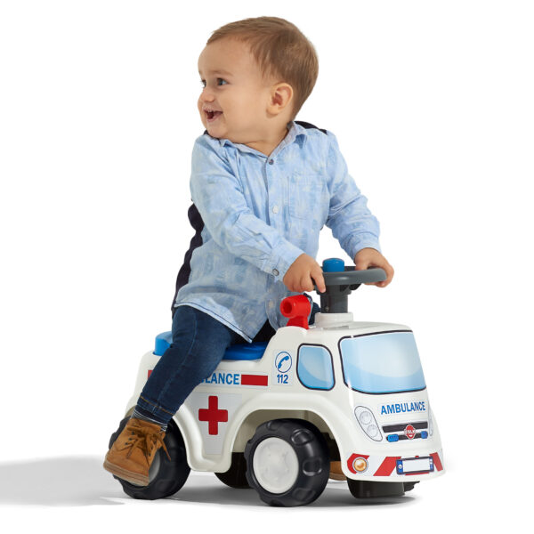 Enfant sur porteur Ambulance