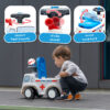 Enfant avec porteur Ambulance