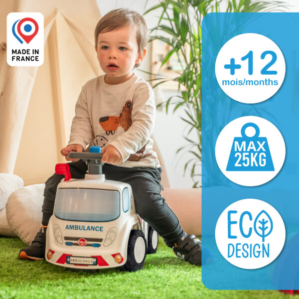 Enfant sur porteur Ambulance