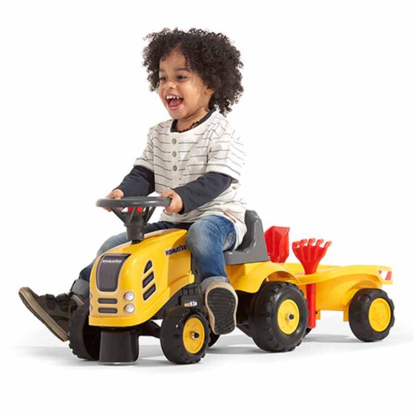 Baby Komatsu ride-on tractor with trailer, rake & shovel - Image 3