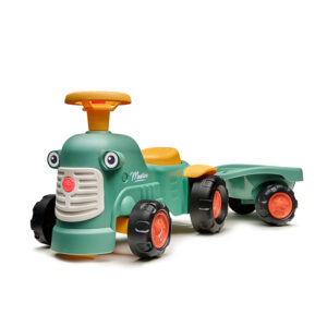 Portados tractor Maurice con remolque verde