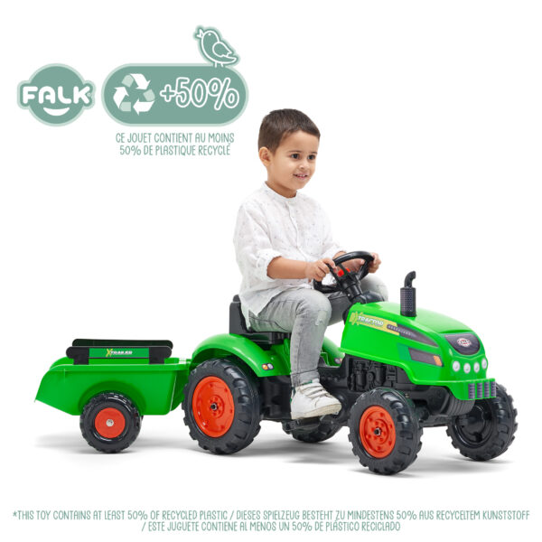 Enfant sur Tracteur X-Tractor