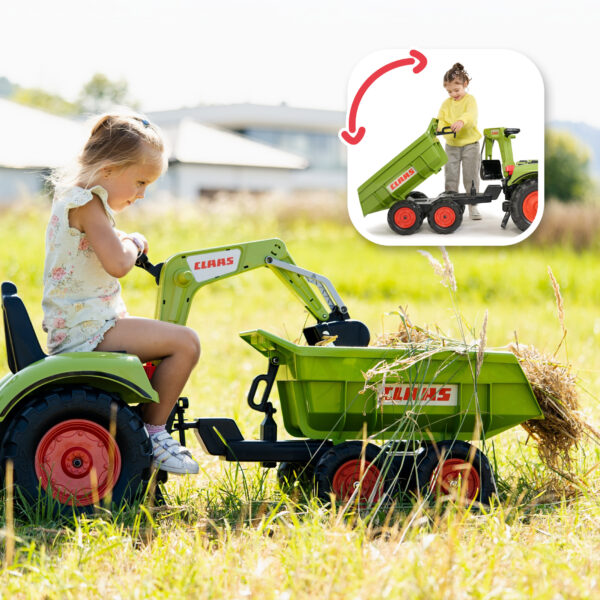 Enfant sur Maxi Tractopelle Claas